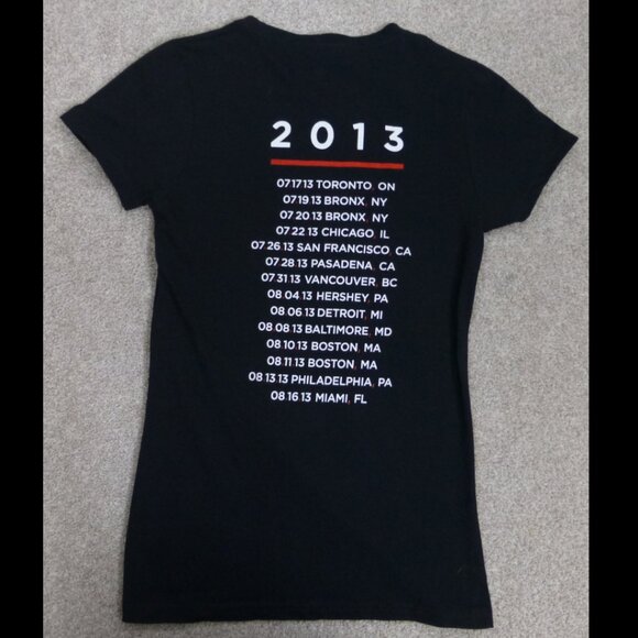 Jay-Z and Justin Timberlake Suit and Tie Legends of the Summer Stadium Tour 2013 - Picture 2 of 9